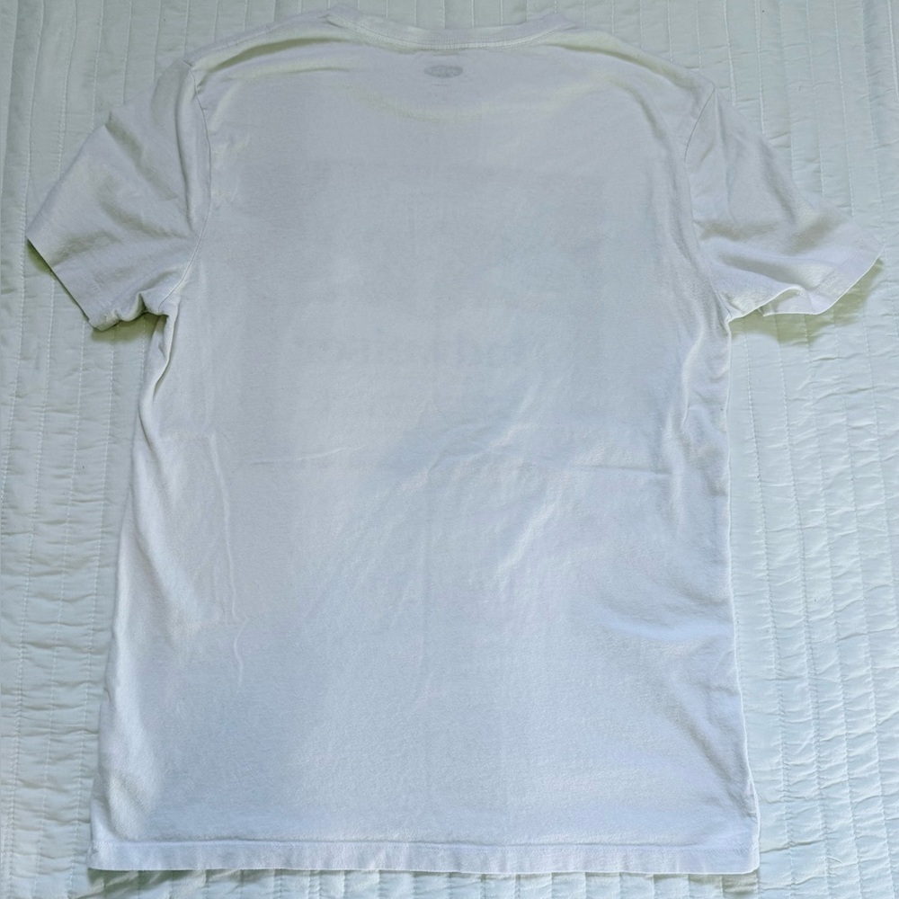 Old Navy Budweiser Graphic Tee Size Small - Picture 2 of 5
